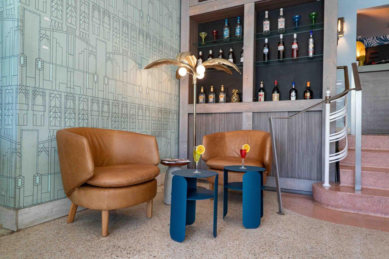 Beds N' Drinks Hostel Miami Beach Exterior photo
